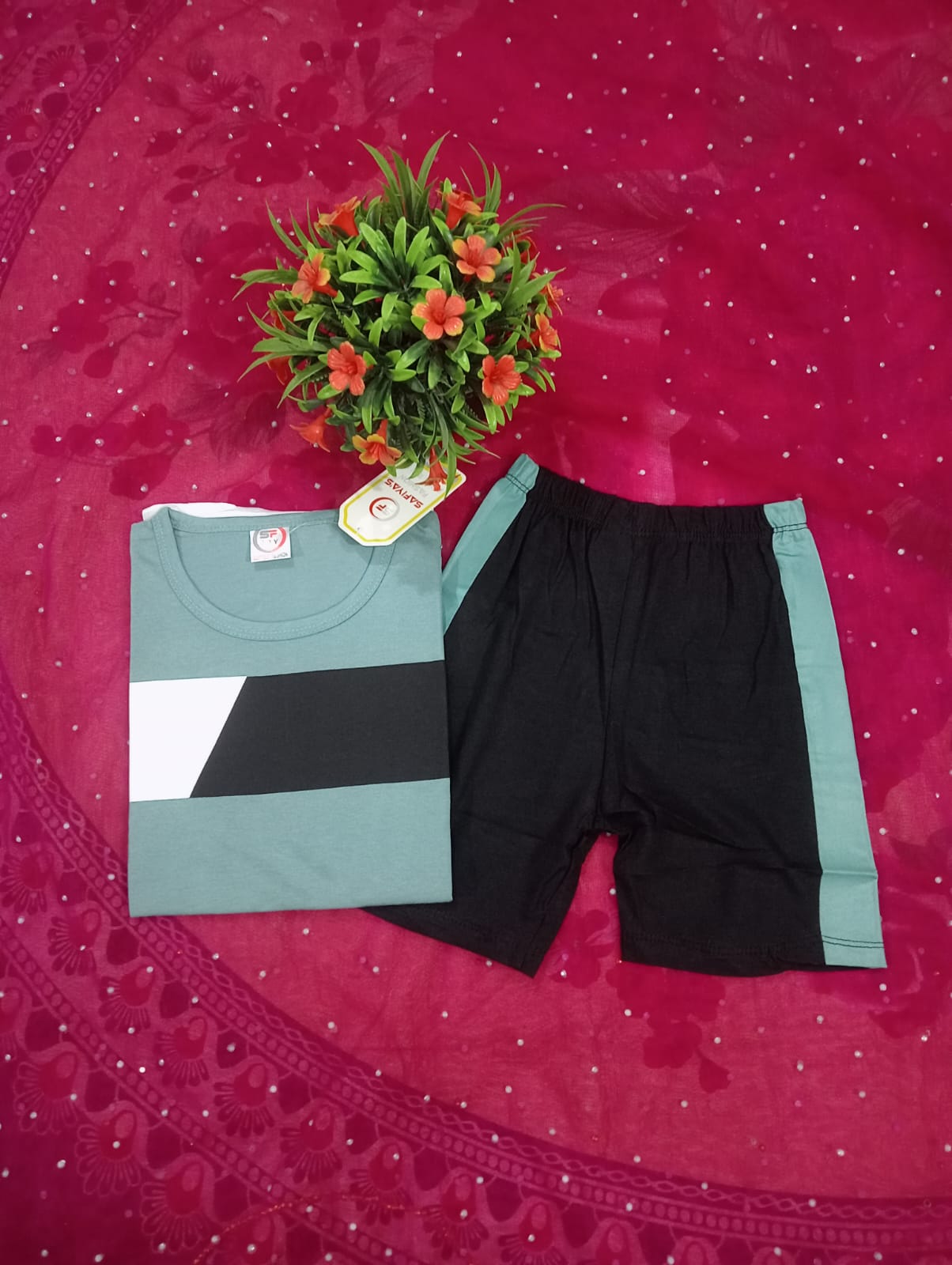 Color Block Style Printed Unisex Kids Nightwear Set